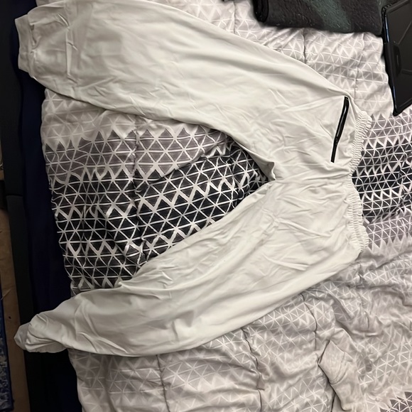 Sweatpants - Picture 4 of 4